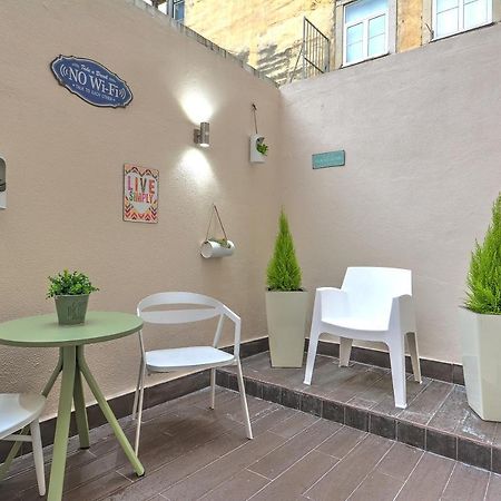ליסבון Traditional Apartment With A Terrace, Ac And Fast Internet מראה חיצוני תמונה